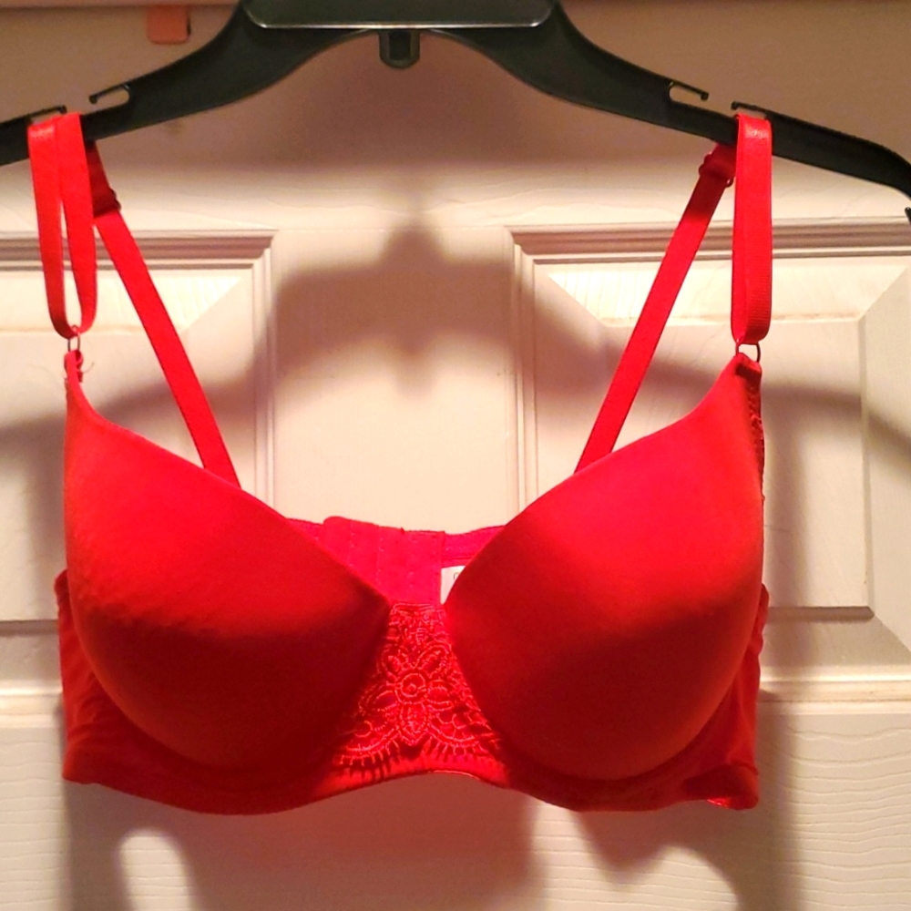 Red Bra 38 C